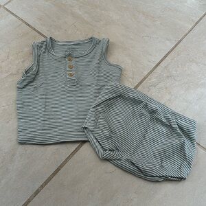 Carters Little Planet 2 piece tank and short set